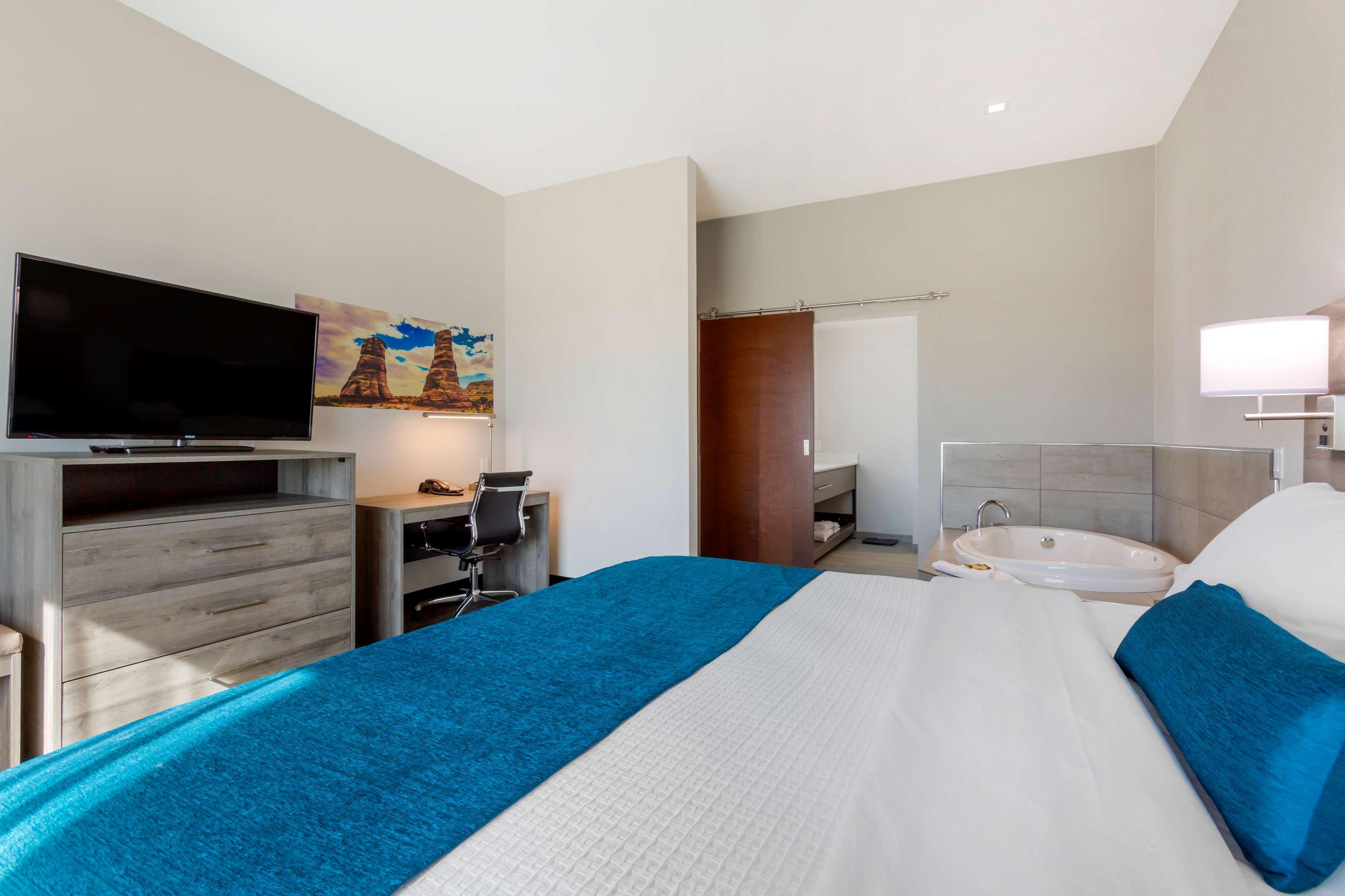 Best Western Plus Executive Residency Phoenix North Happy Valley Exterior foto