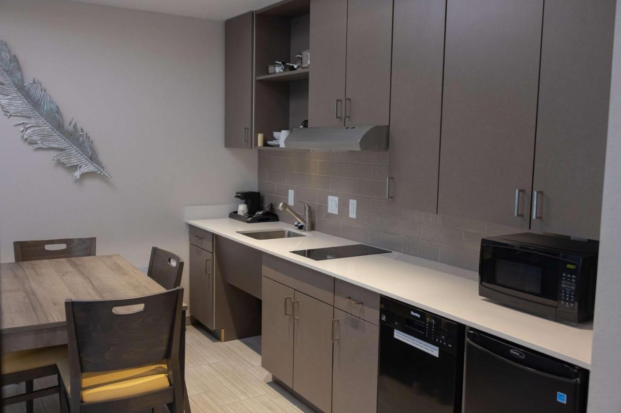 Best Western Plus Executive Residency Phoenix North Happy Valley Exterior foto